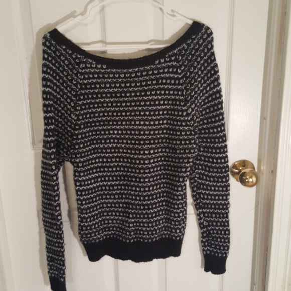 American Eagle Outfitters Sweater - Picture 2 of 8